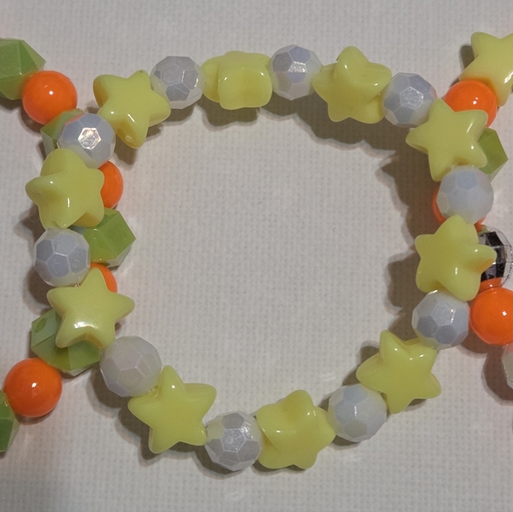 Hand Crafted Witch's Hat Charm Kids Bracelet Set - Orange, Yellow, Green - Picture 3 of 4